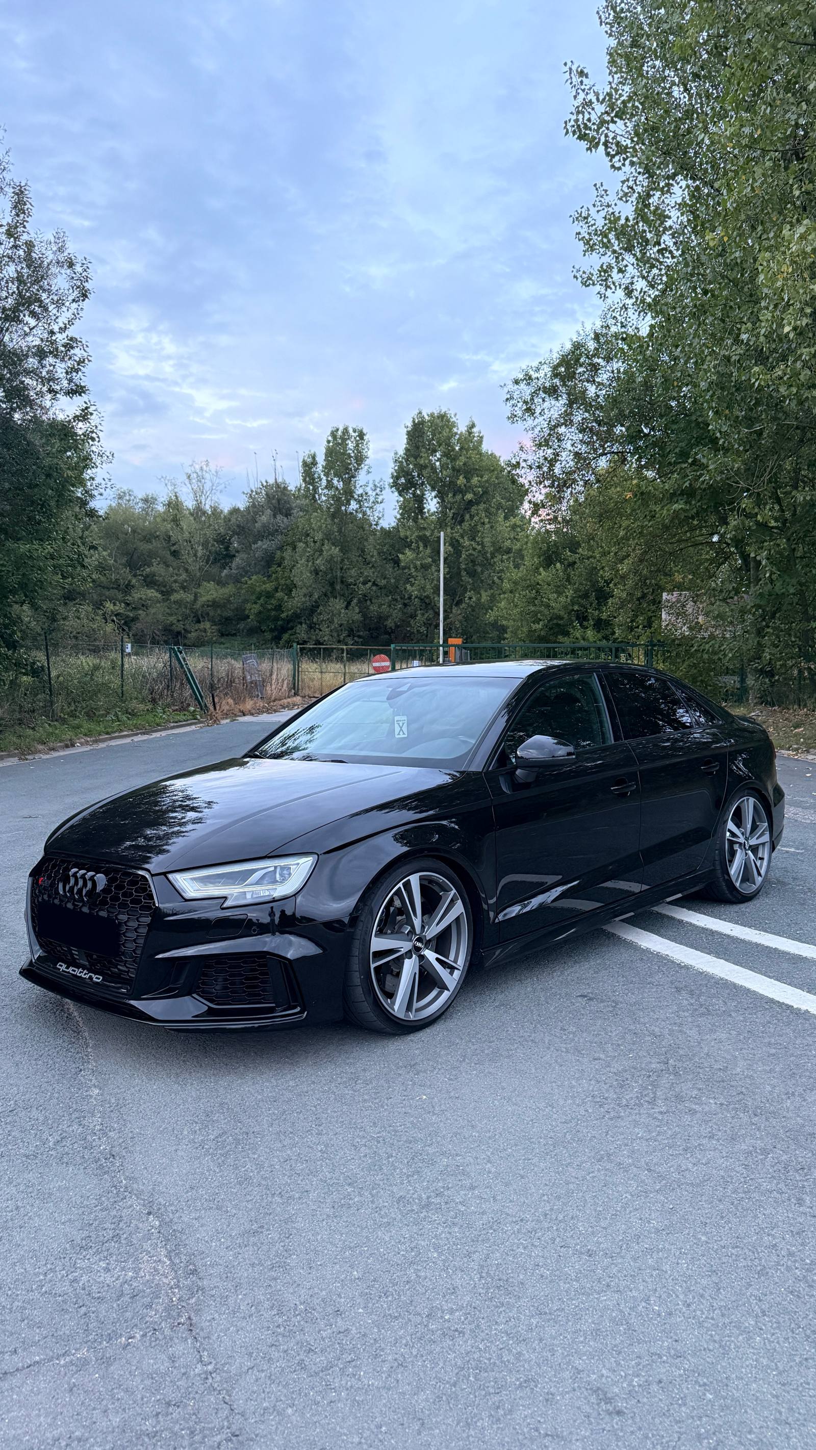 AUDI RS3 8V2 SEDAN
